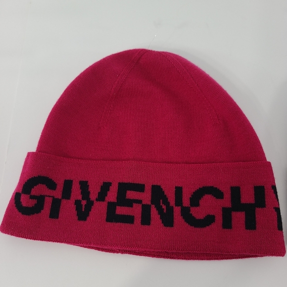 Givenchy Split Logo Wool Skull Cap Beanie Winter Hat Fold Cuff Made In Italy NWT - Picture 2 of 13